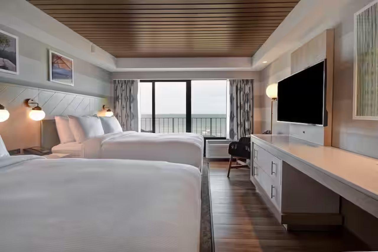 Doubletree By Hilton Oceanfront Virginia Beach Esterno foto