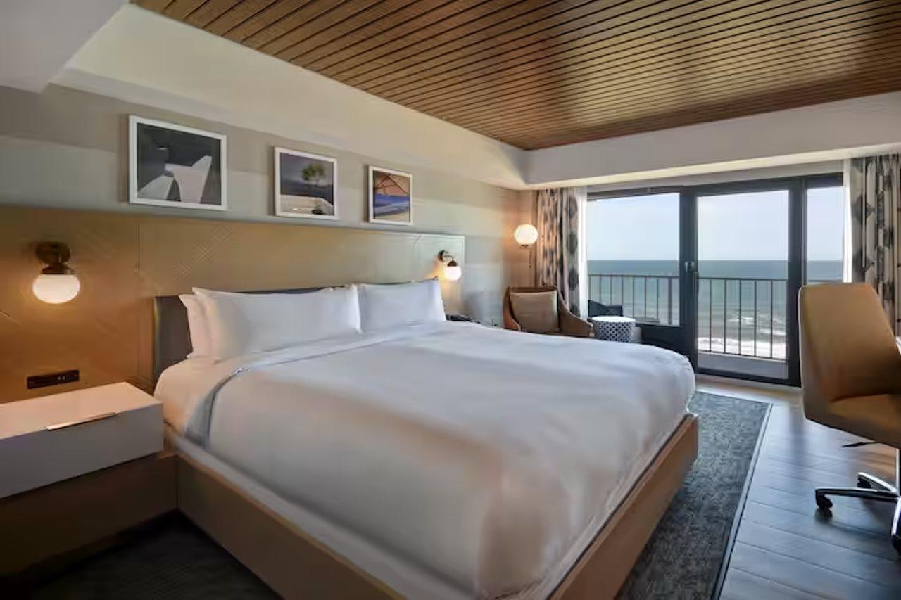 Doubletree By Hilton Oceanfront Virginia Beach Esterno foto