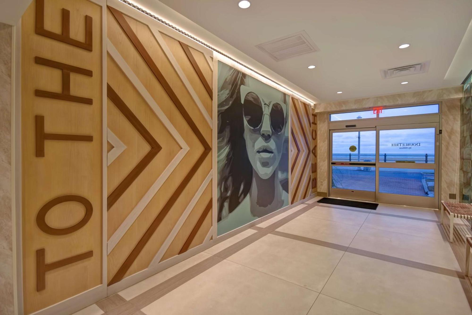 Doubletree By Hilton Oceanfront Virginia Beach Esterno foto